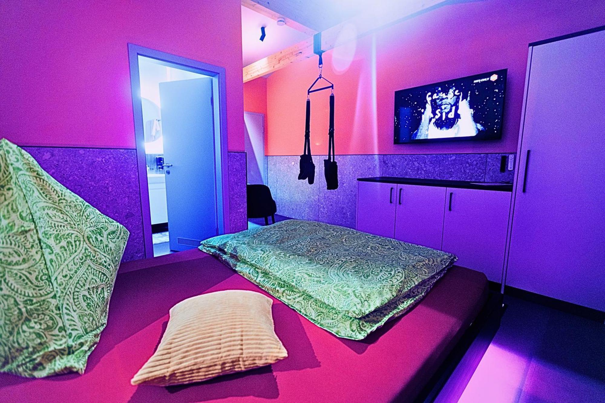 Lustra Stundenhotel - Adults Only 兰茨胡特 外观 照片